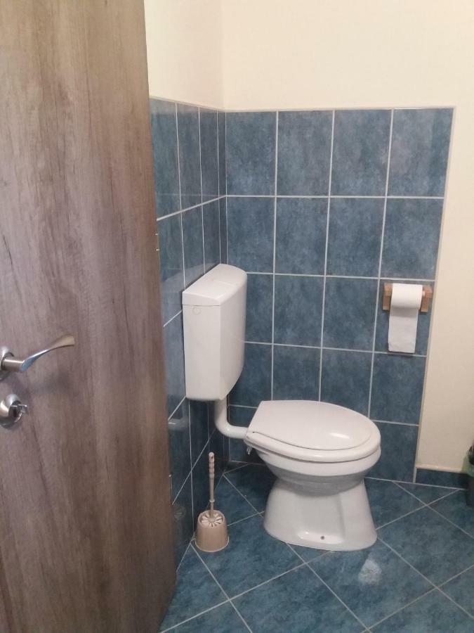 Centrum Apartman Apartment Szeged Ngoại thất bức ảnh