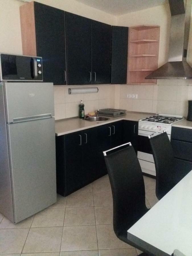 Centrum Apartman Apartment Szeged Ngoại thất bức ảnh