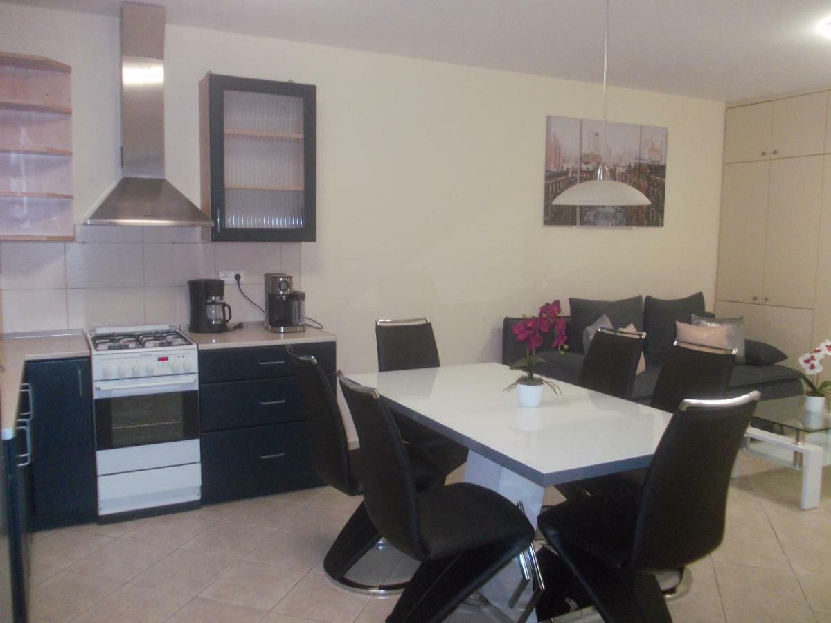 Centrum Apartman Apartment Szeged Ngoại thất bức ảnh